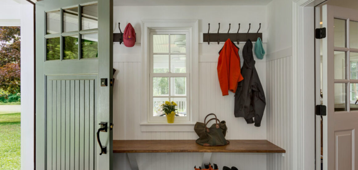 Mudroom with bench and hooks for coats