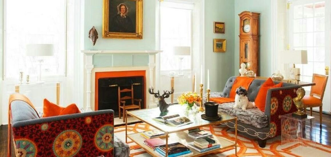 Eclectic living Room in orange